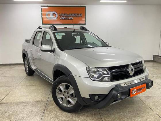 RENAULT DUSTER OROCH 1.6 16V SCE FLEX DYNAMIQUE MANUAL RENAULT DUSTER OROCH 1.6 16V SCE FLEX DYNAMIQUE MANUAL
